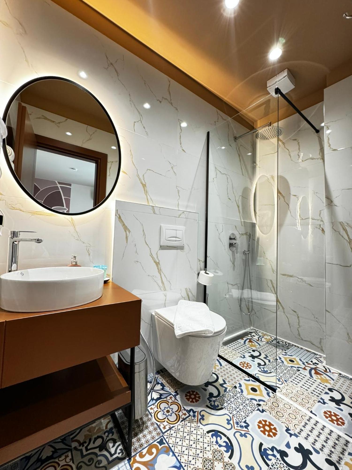 Villa Noem Tiranë Luaran gambar